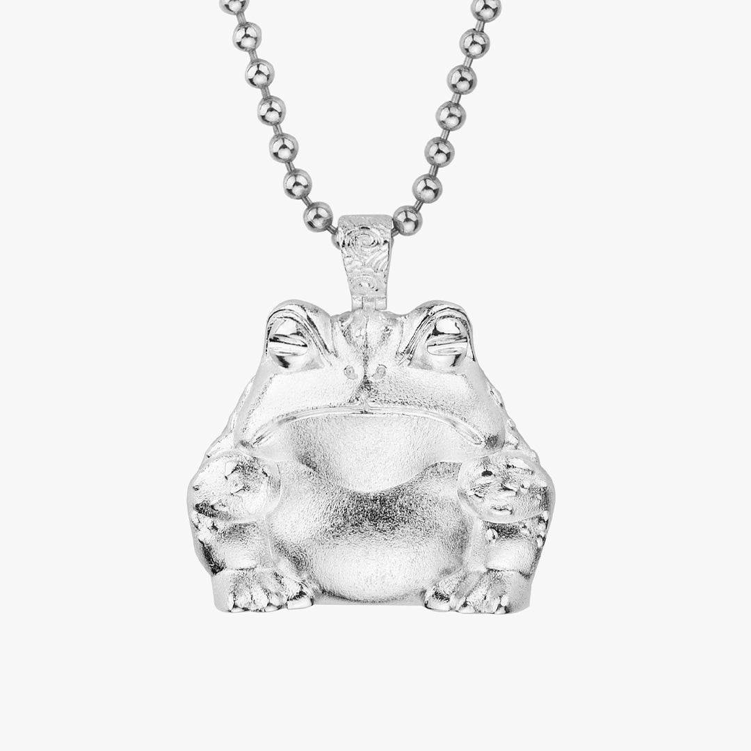 LARGE KAERU PENDANT